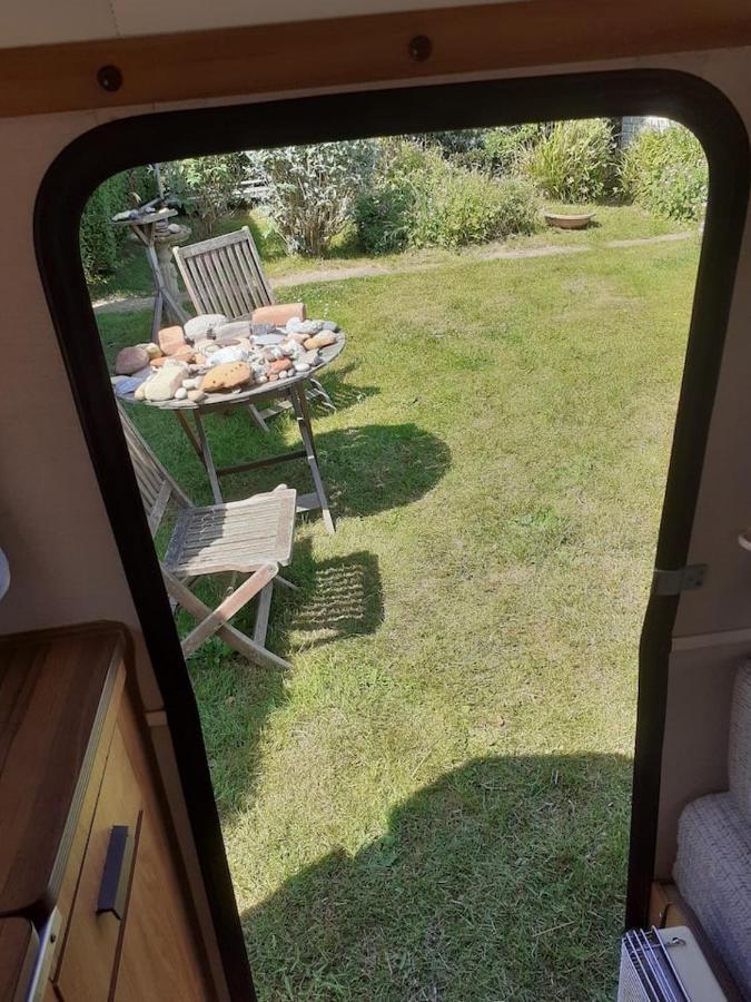 Sundial Cottage Eriba Caravan NWI Buitenkant foto